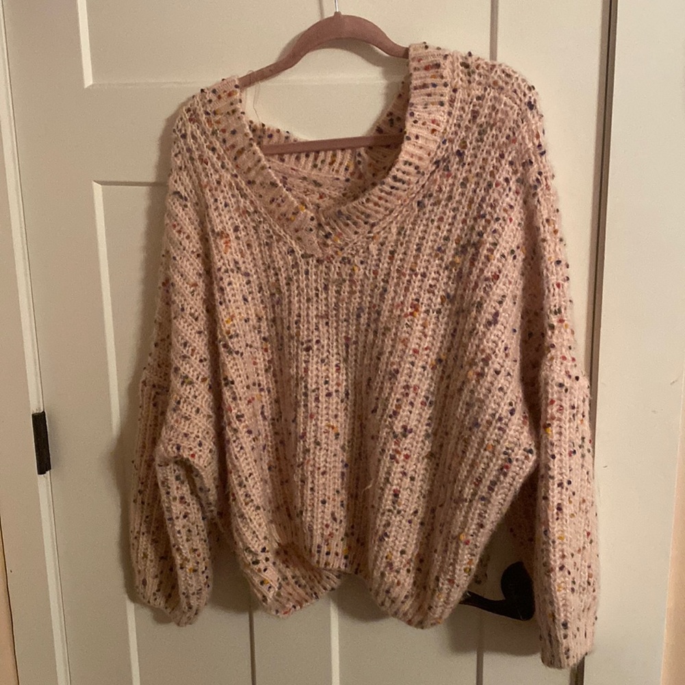 Chunky knit V-neck confetti sweater by POLL